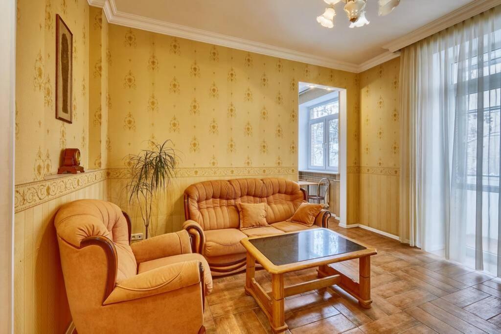 Apartment Near Bessarabsky Square Kiev Ngoại thất bức ảnh