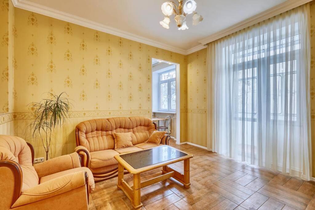 Apartment Near Bessarabsky Square Kiev Ngoại thất bức ảnh
