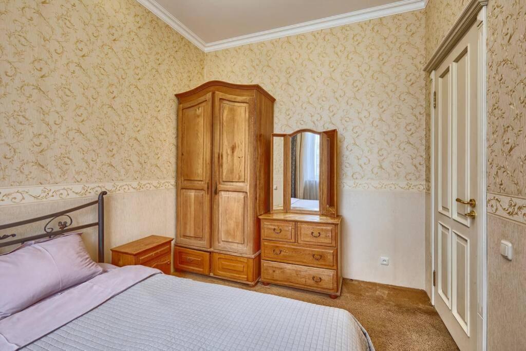 Apartment Near Bessarabsky Square Kiev Ngoại thất bức ảnh