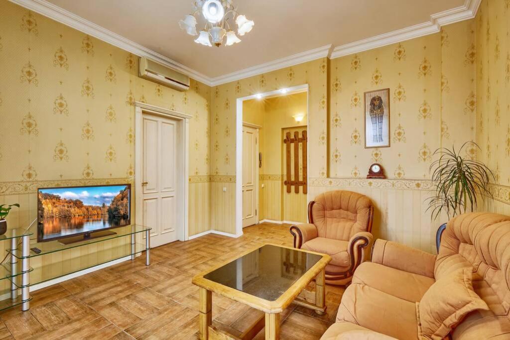 Apartment Near Bessarabsky Square Kiev Ngoại thất bức ảnh